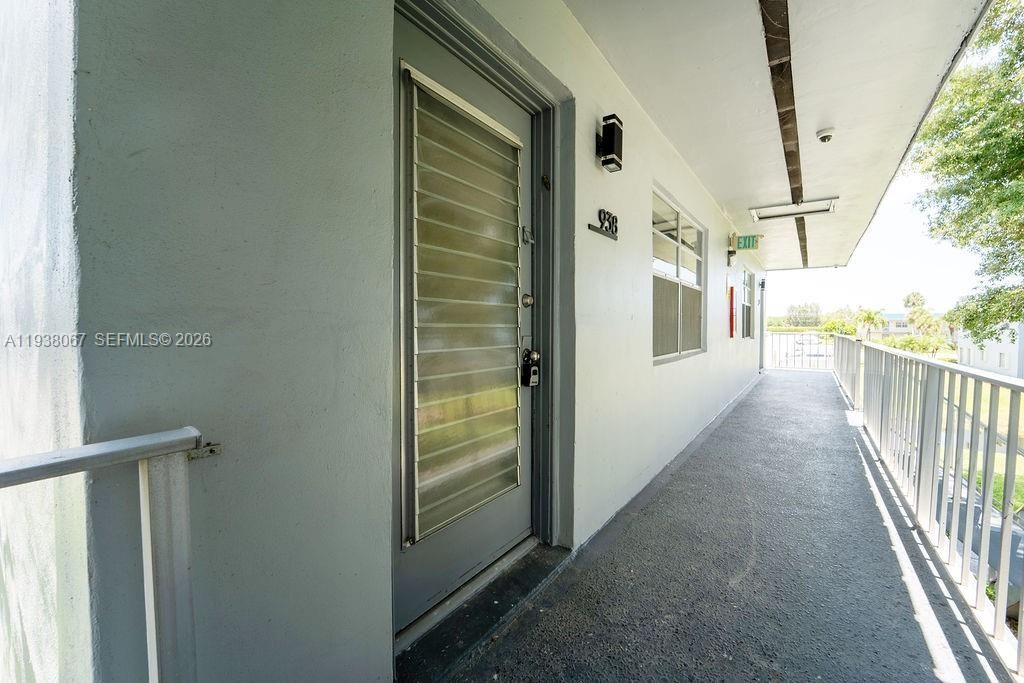 938 Normandy T, Unit T938, Delray Beach, FL 33484 Photo