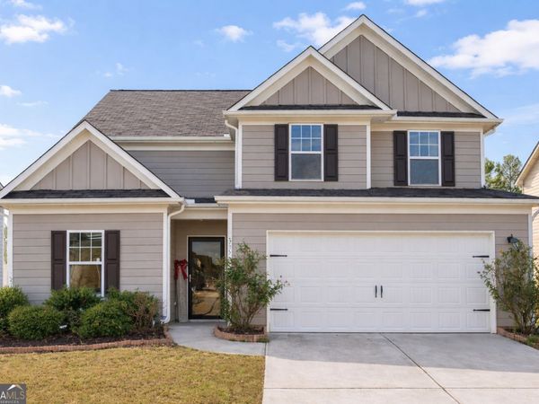 735 Walnut Creek Circle, Pendergrass, GA 30567