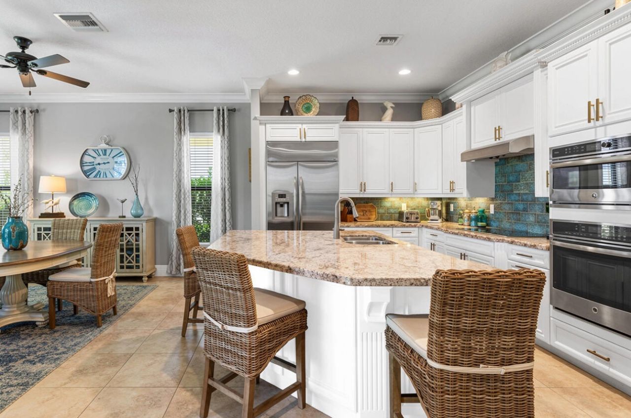 183 SE Calmo Circle, Port Saint Lucie, FL 34984 Photo