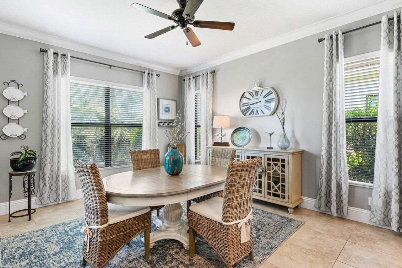 183 SE Calmo Circle, Port Saint Lucie, FL 34984 Photo