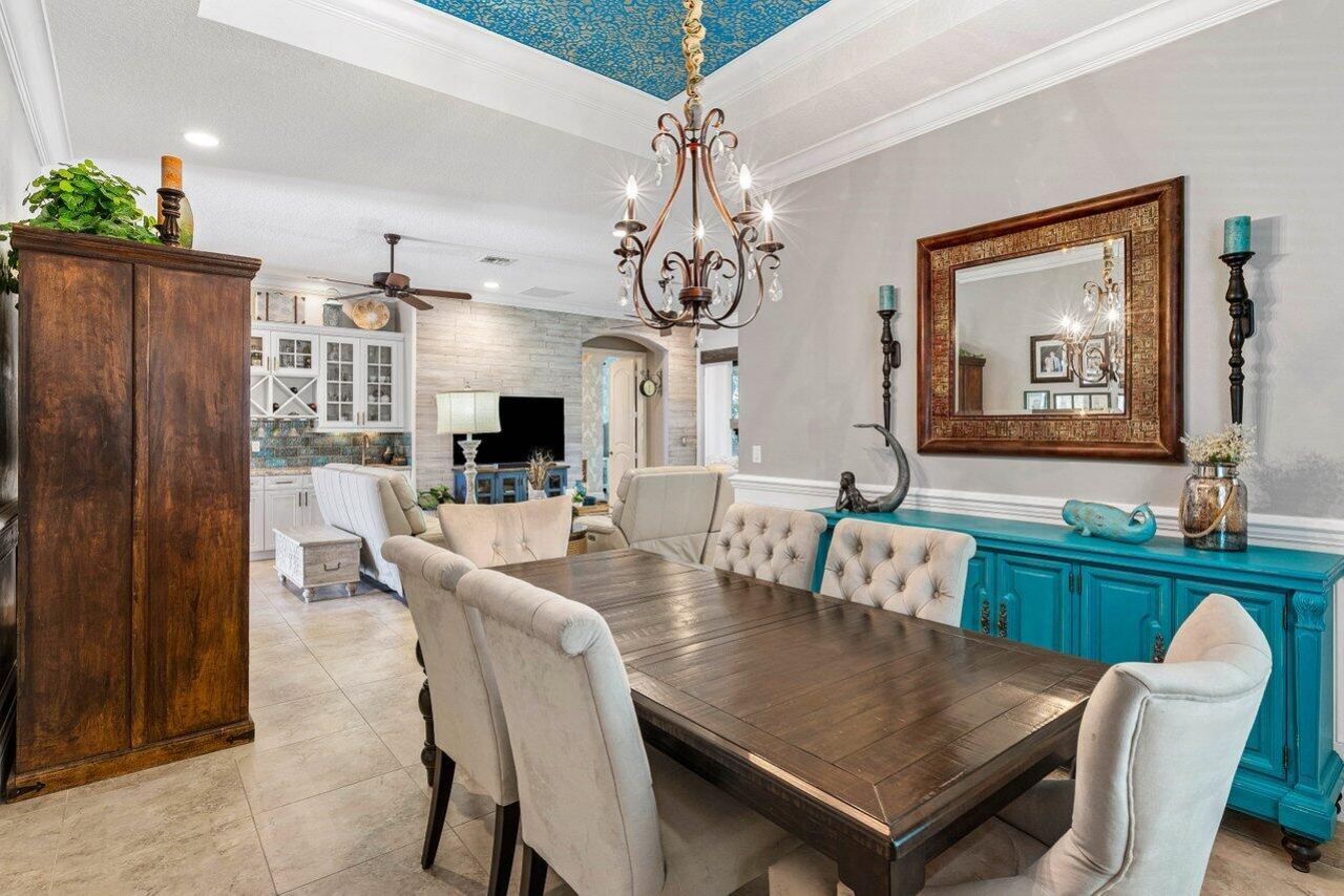 183 SE Calmo Circle, Port Saint Lucie, FL 34984 Photo