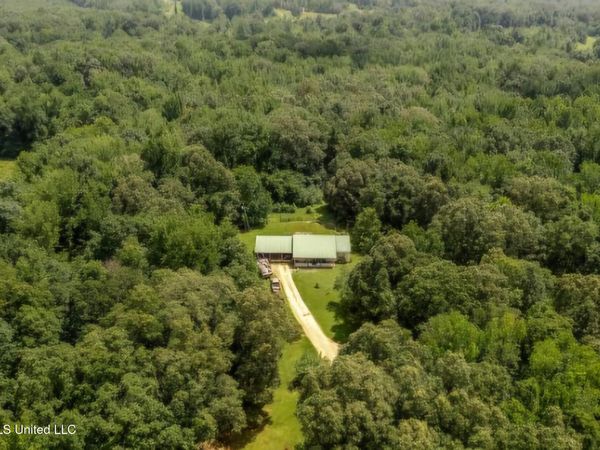 247 Sandy Branch Road, Sarah, MS 38665