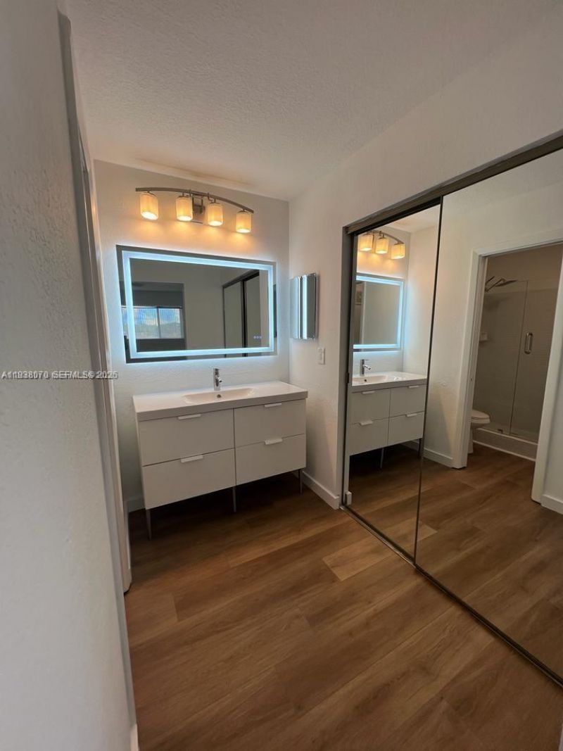 9727 Hammocks Blvd, Unit 202D, Miami, FL 33196 Photo