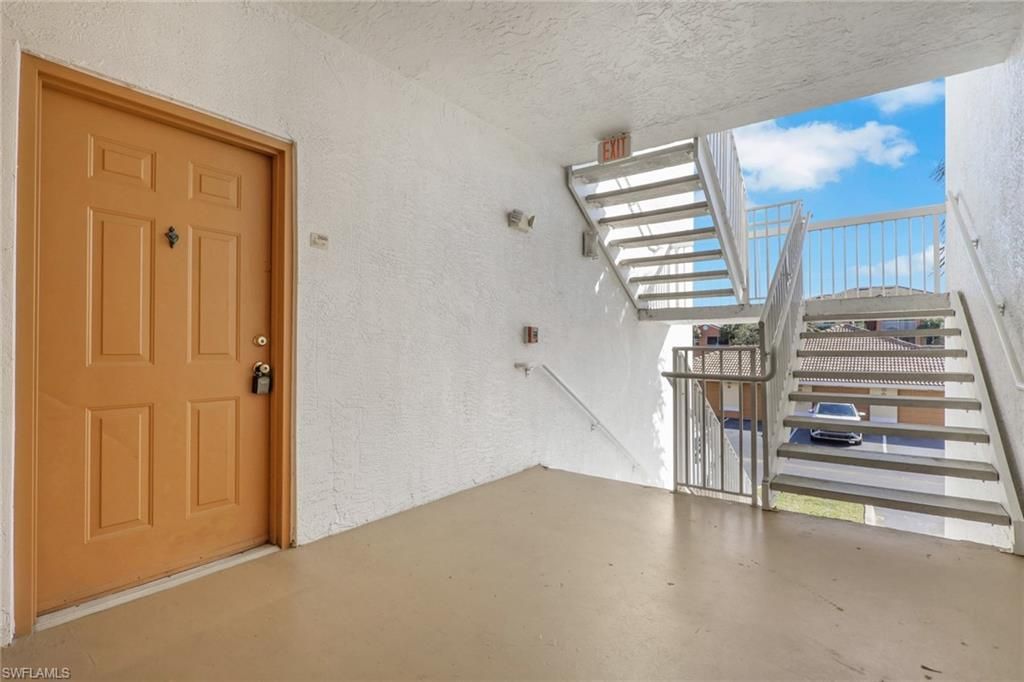 6321 Aragon Way, Unit 206, Fort Myers, FL 33966 Photo