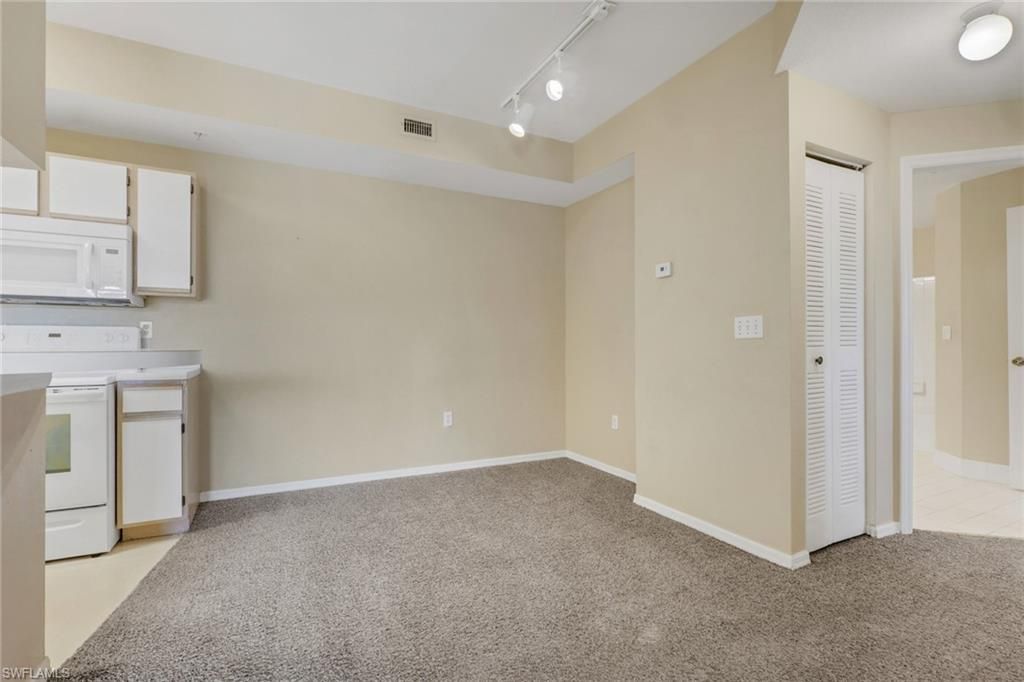 6321 Aragon Way, Unit 206, Fort Myers, FL 33966 Photo