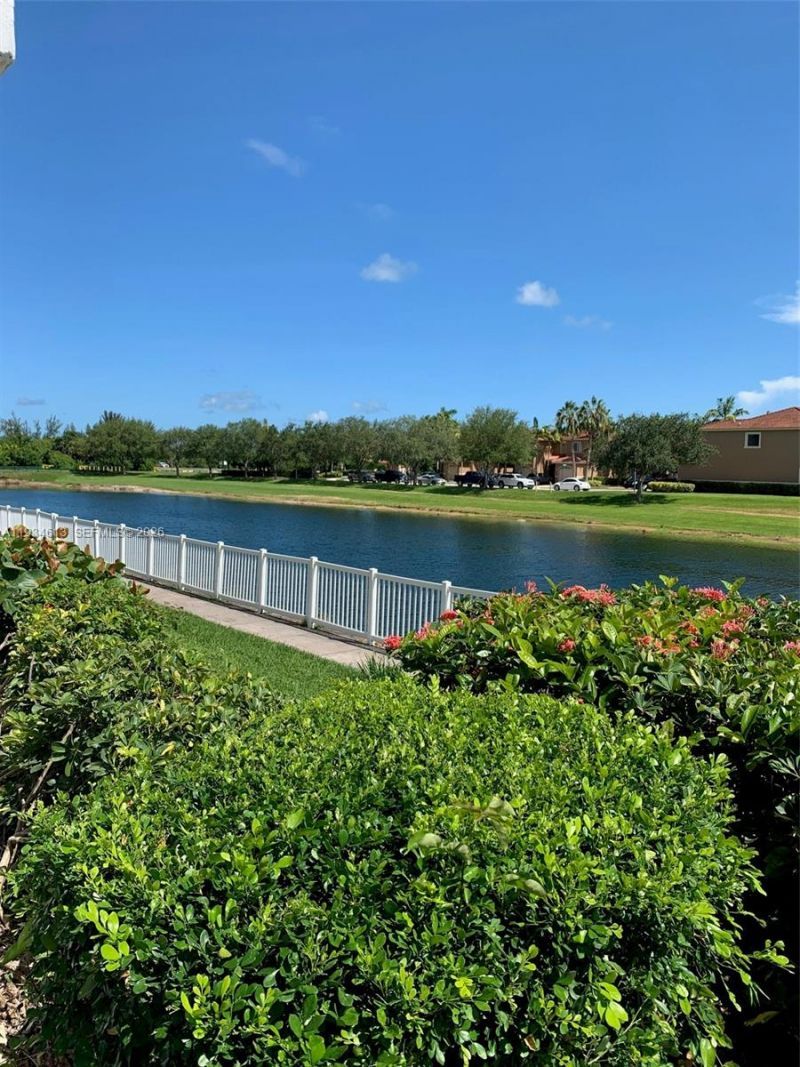 8590 SW 212th St, Unit 106, Cutler Bay, FL 33189 Photo