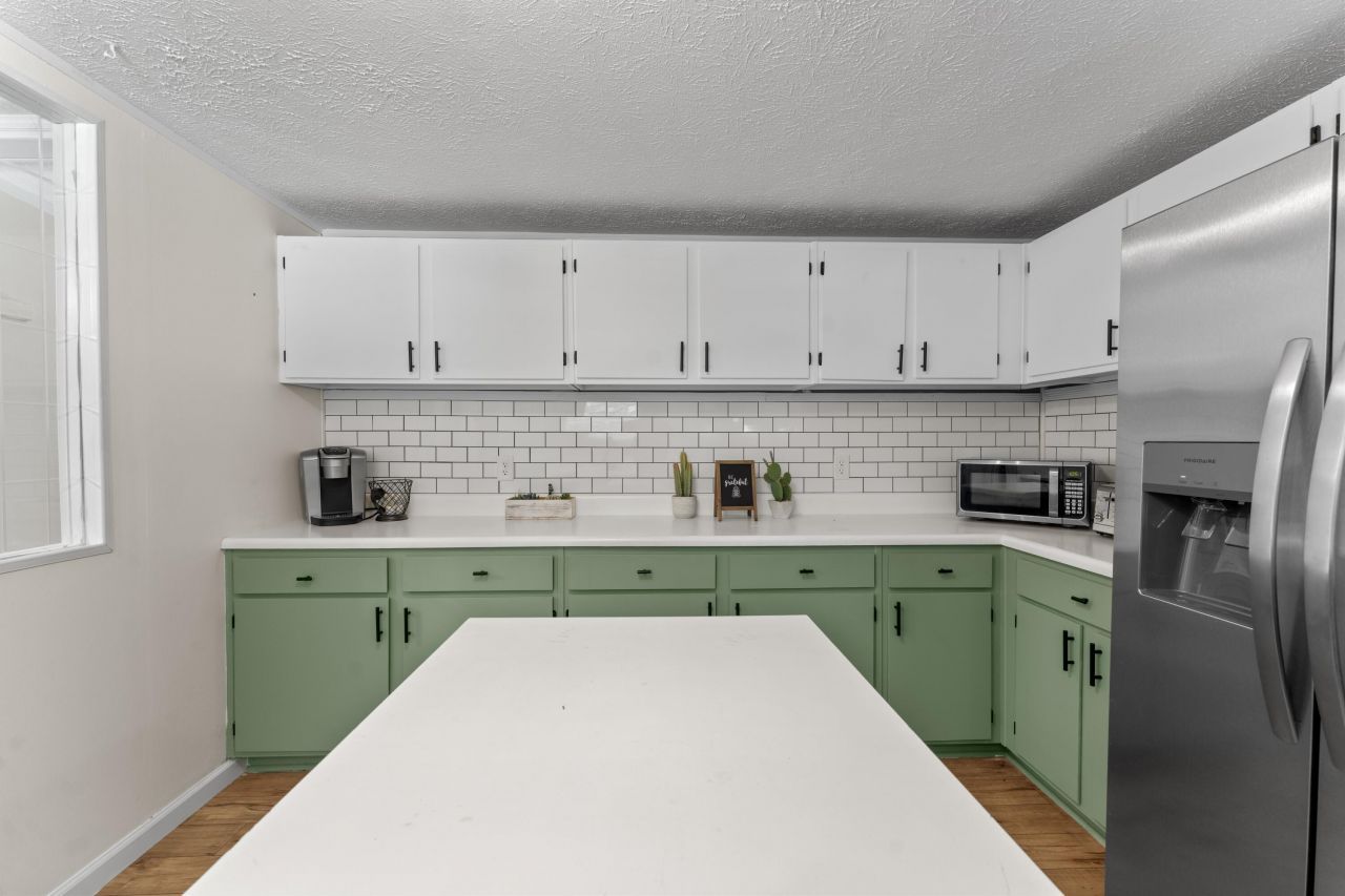 126 Fall Creek Boulevard Photo 15