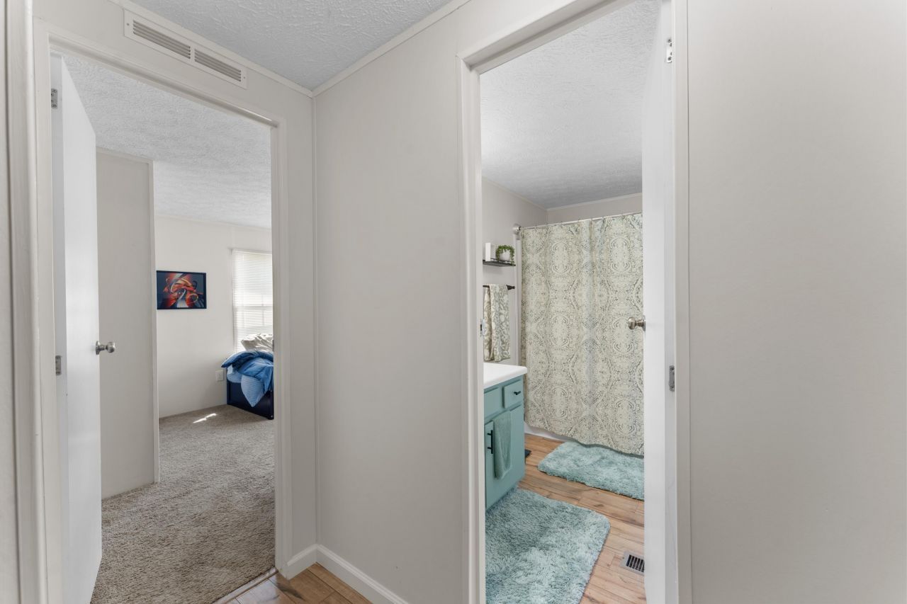 126 Fall Creek Boulevard Photo 27