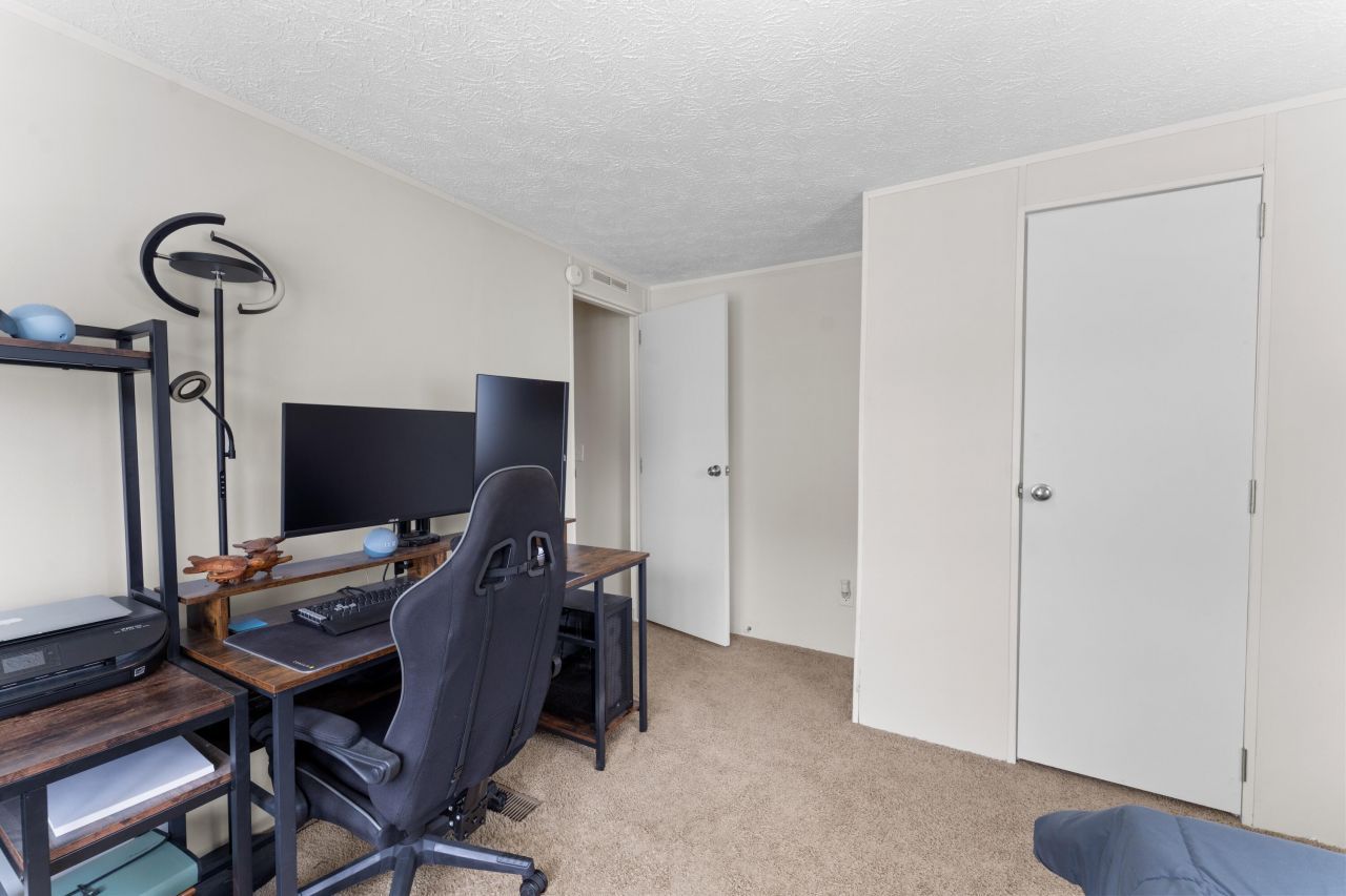 126 Fall Creek Boulevard Photo 30