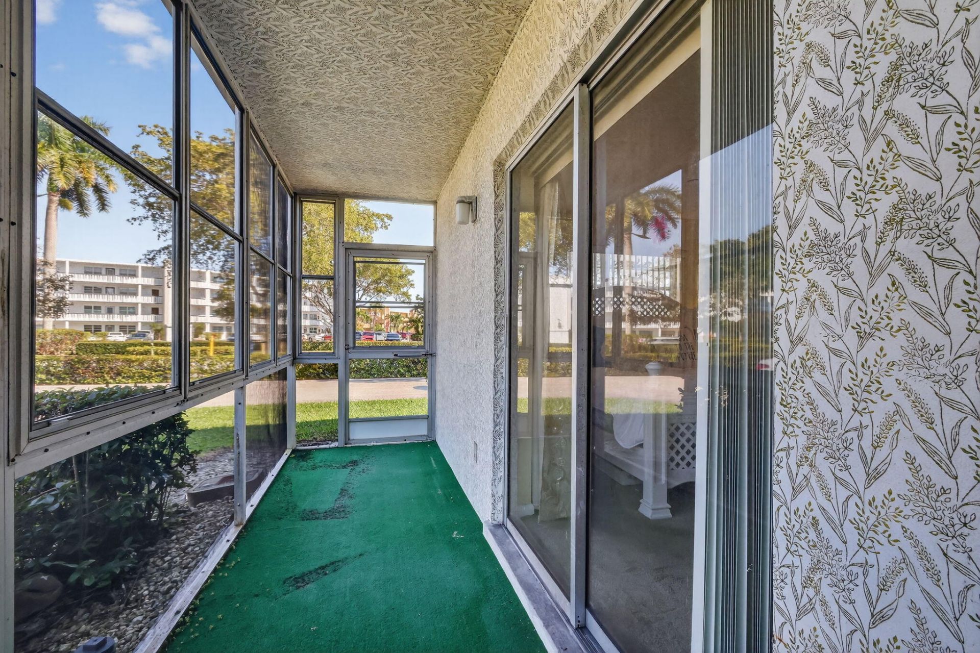 113 Windsor F, West Palm Beach, FL 33417 Photo