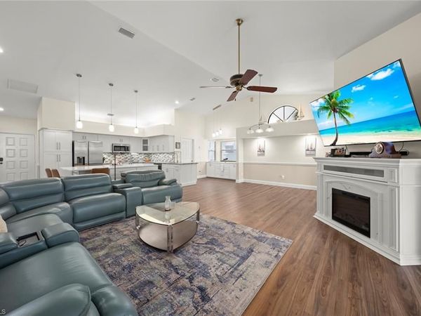 12681 Kelly Palm DR, FORT MYERS, FL 33908