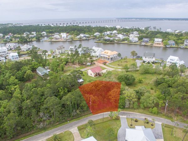 Lot 32 Basswood , Pass Christian, MS 39571