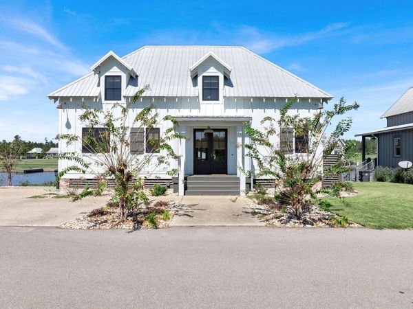 27 Channelside, Lumberton, MS 39455