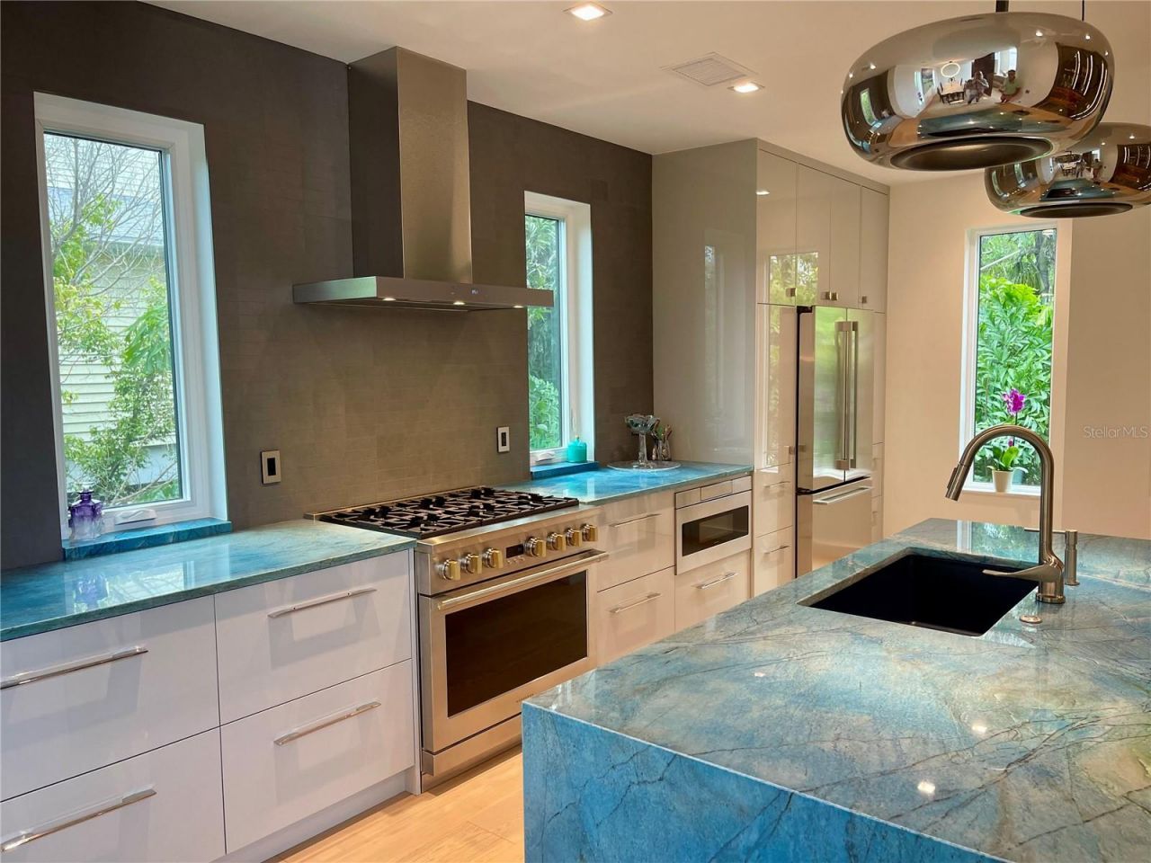 2945 Pyrula Drive, Longboat Key, FL 34228 Photo