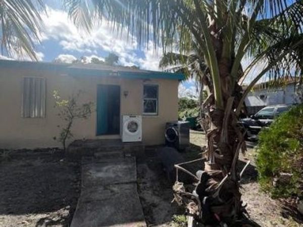 2956 NW 49th Street, Miami, FL 33142