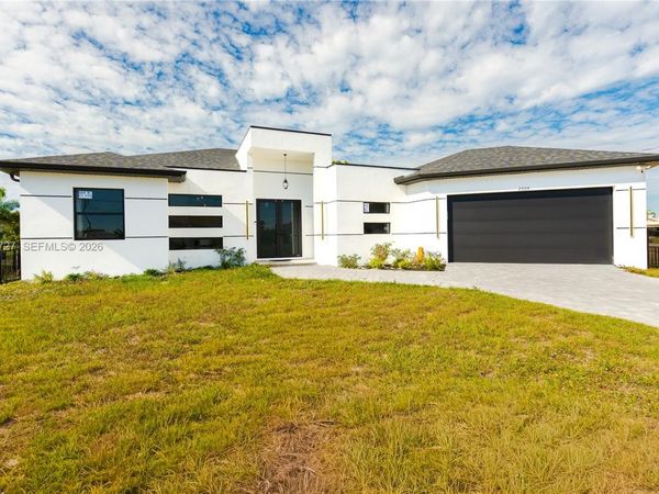 2304 NW 23rd ave, Cape Coral, FL 33993