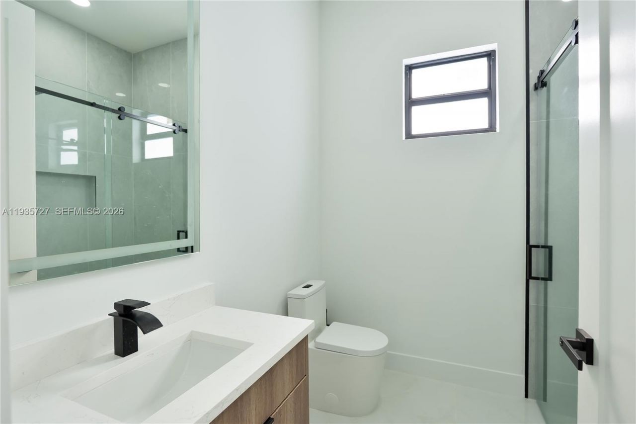 2304 NW 23rd Ave, Cape Coral, FL 33993 Photo