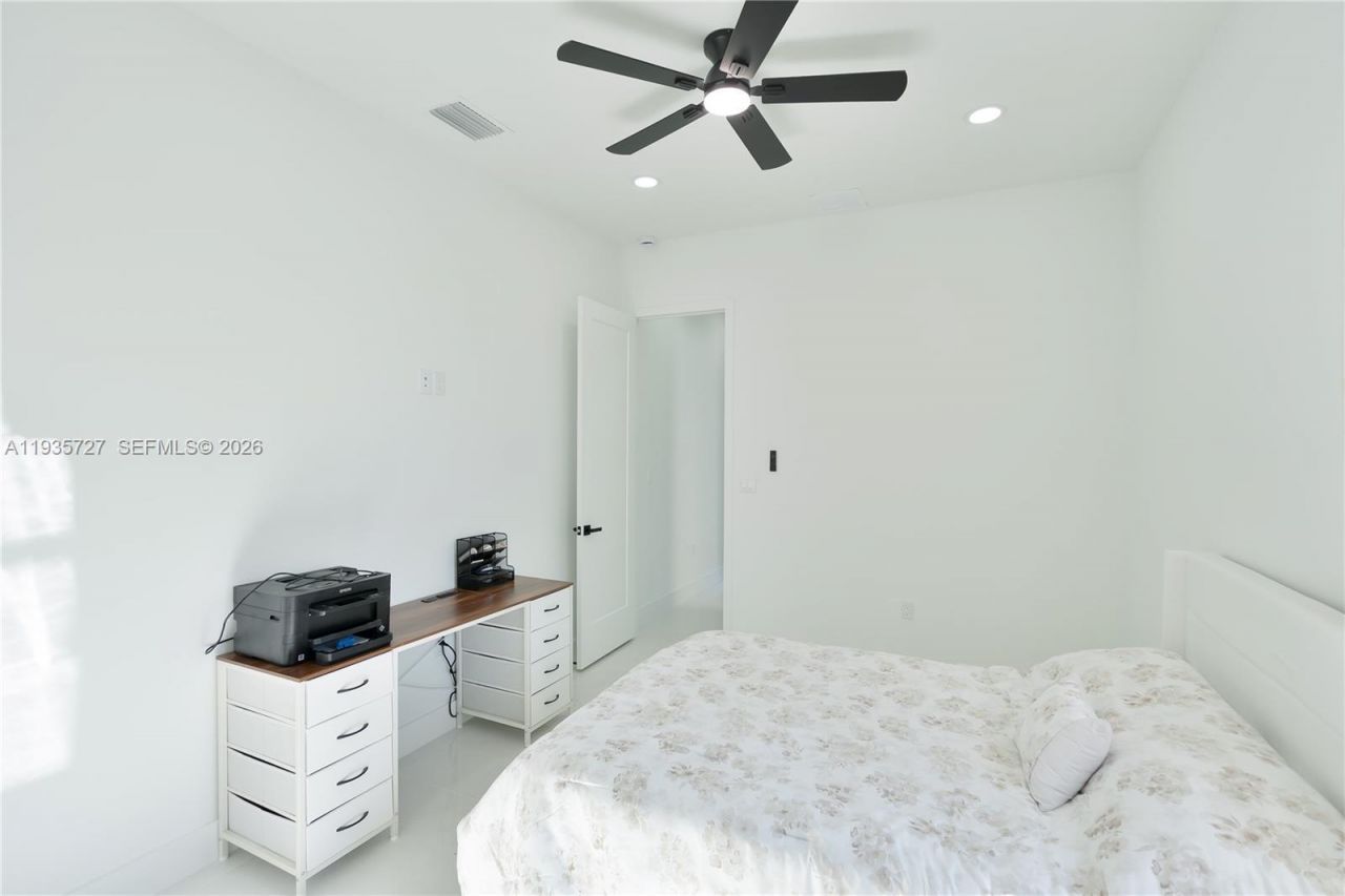 2304 NW 23rd Ave, Cape Coral, FL 33993 Photo