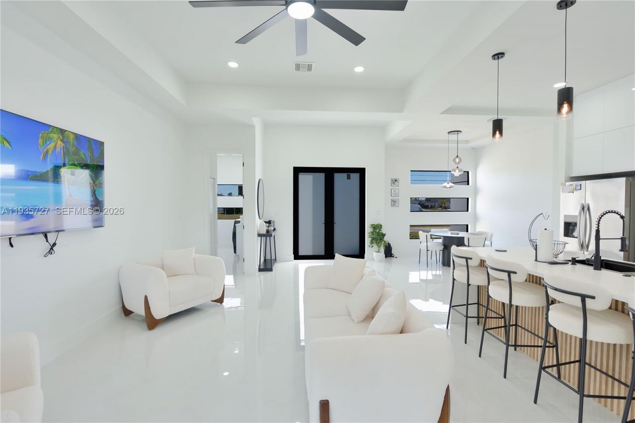 2304 NW 23rd Ave, Cape Coral, FL 33993 Photo