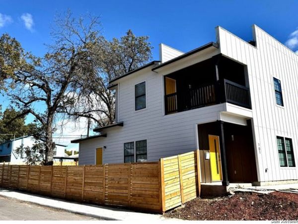 829 kayton ave, San Antonio, TX 78210