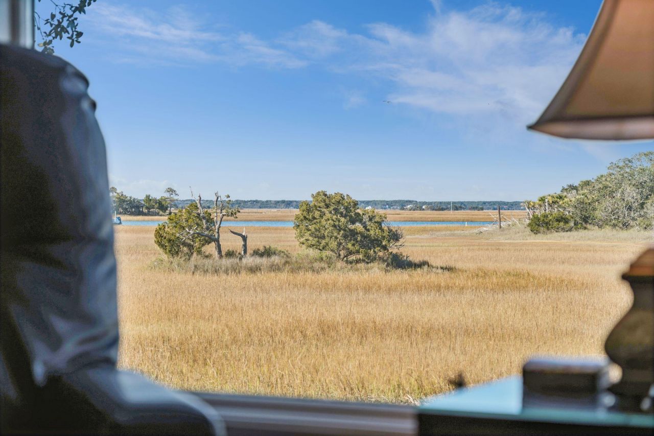 10 Waterway Island Drive Photo 14