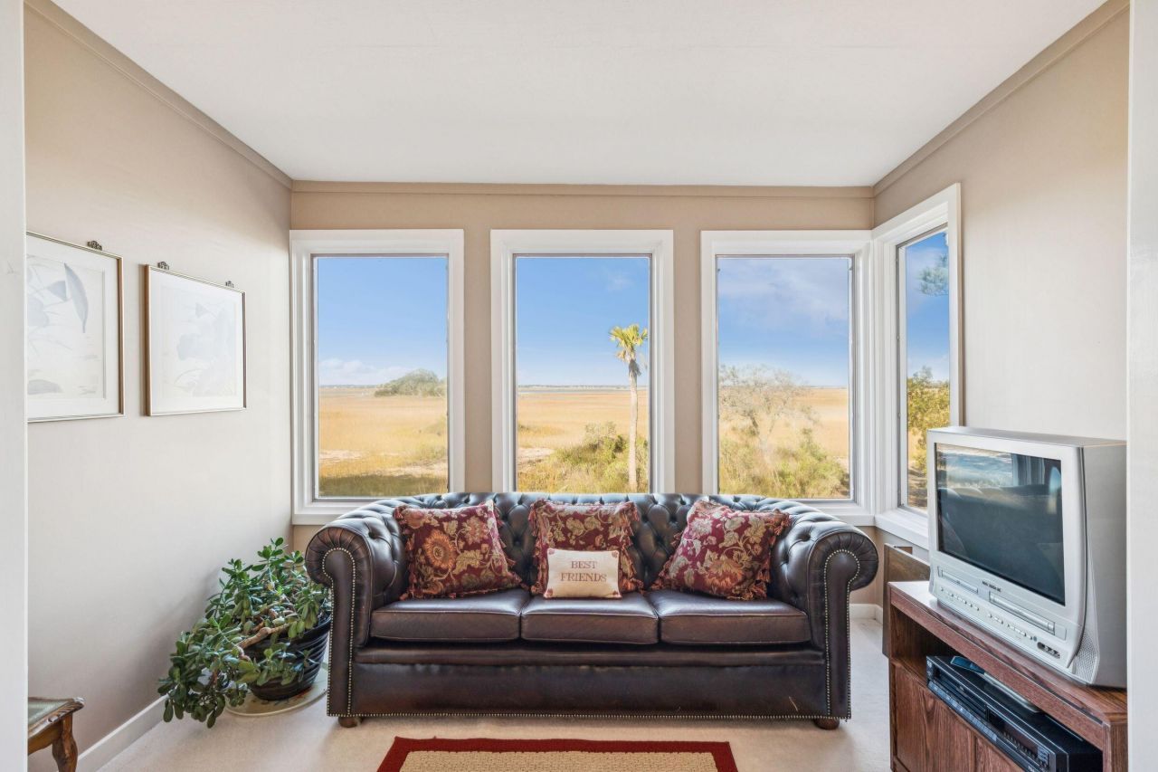 10 Waterway Island Drive Photo 20