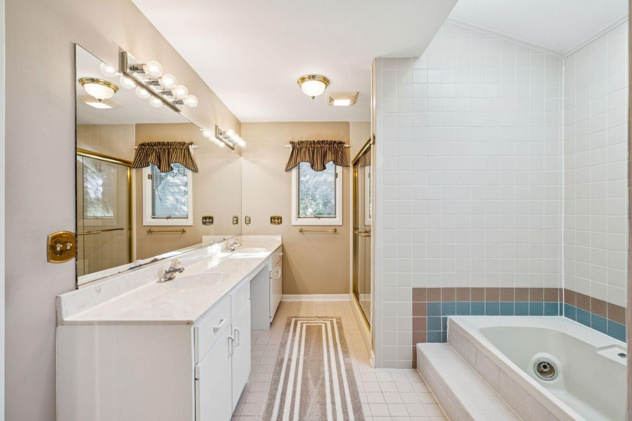 10 Waterway Island Drive Photo 21