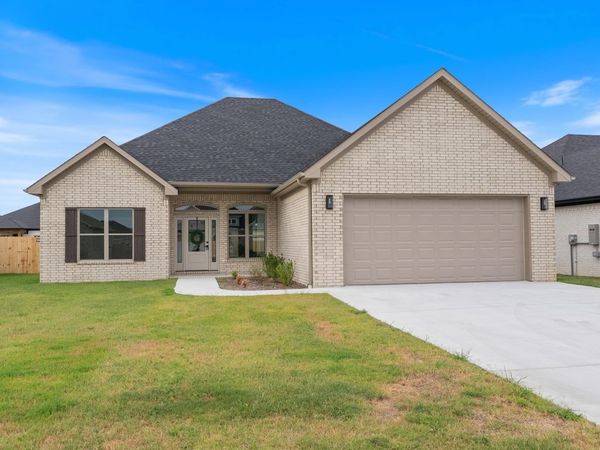 4 Evening Star Cove, Greenbrier, AR 72058
