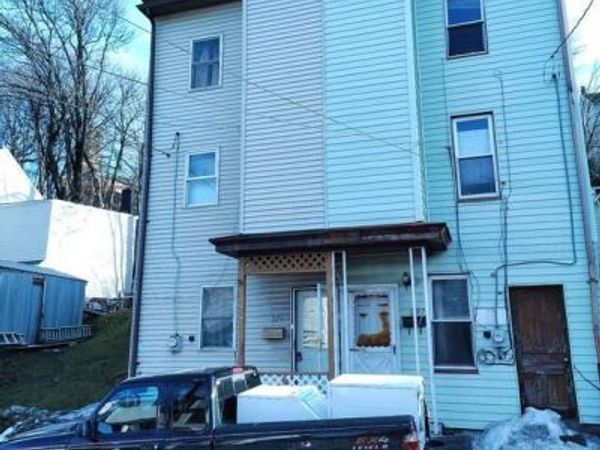 225 LAUREL STREET, MINERSVILLE, PA 17954