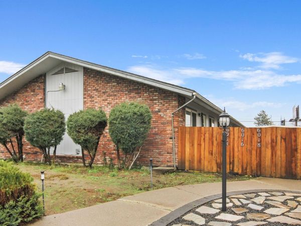 6016 N Atlantic St, Spokane, WA 99205
