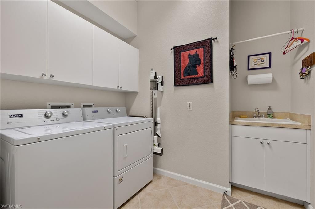 8872 King Henry Ct, Fort Myers, FL 33908 Photo