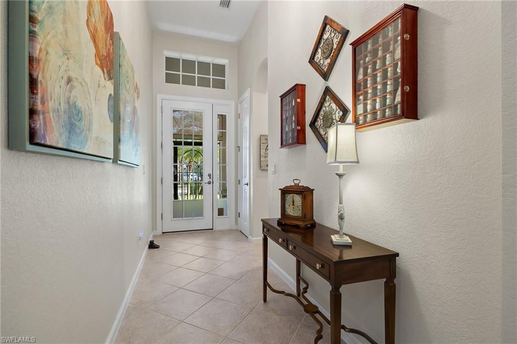 8872 King Henry Ct, Fort Myers, FL 33908 Photo