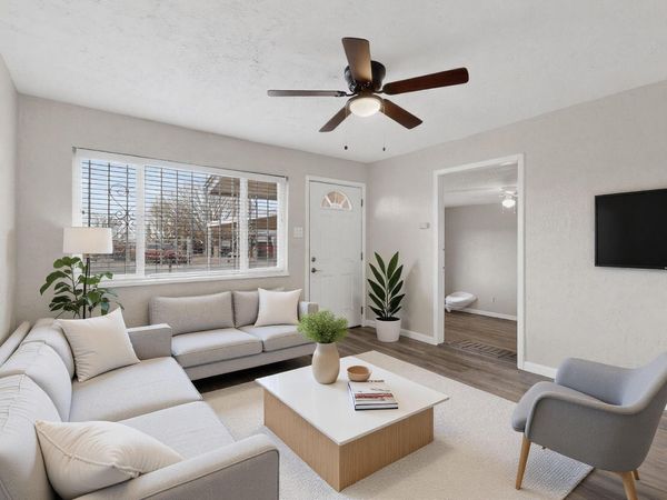 1920 Sanford Avenue SW, Albuquerque, NM 87105