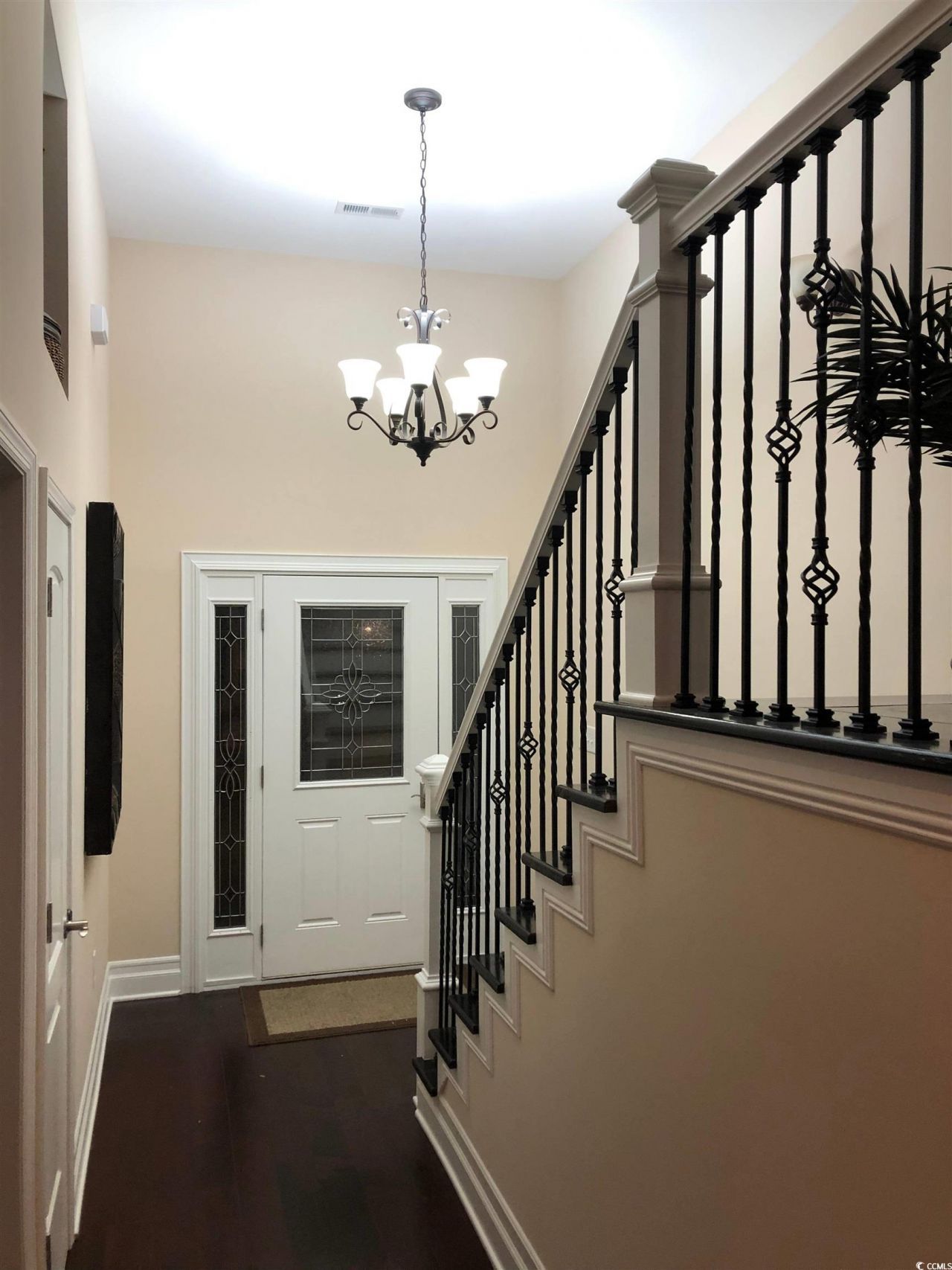 866 Brenda Pl. Photo 14