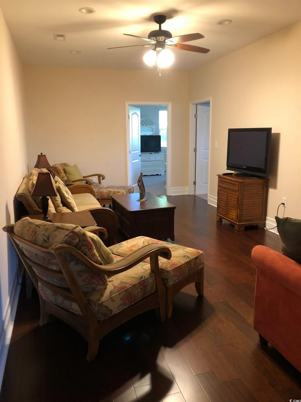 866 Brenda Pl. Photo 25