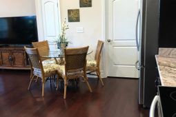 866 Brenda Pl. photo 4