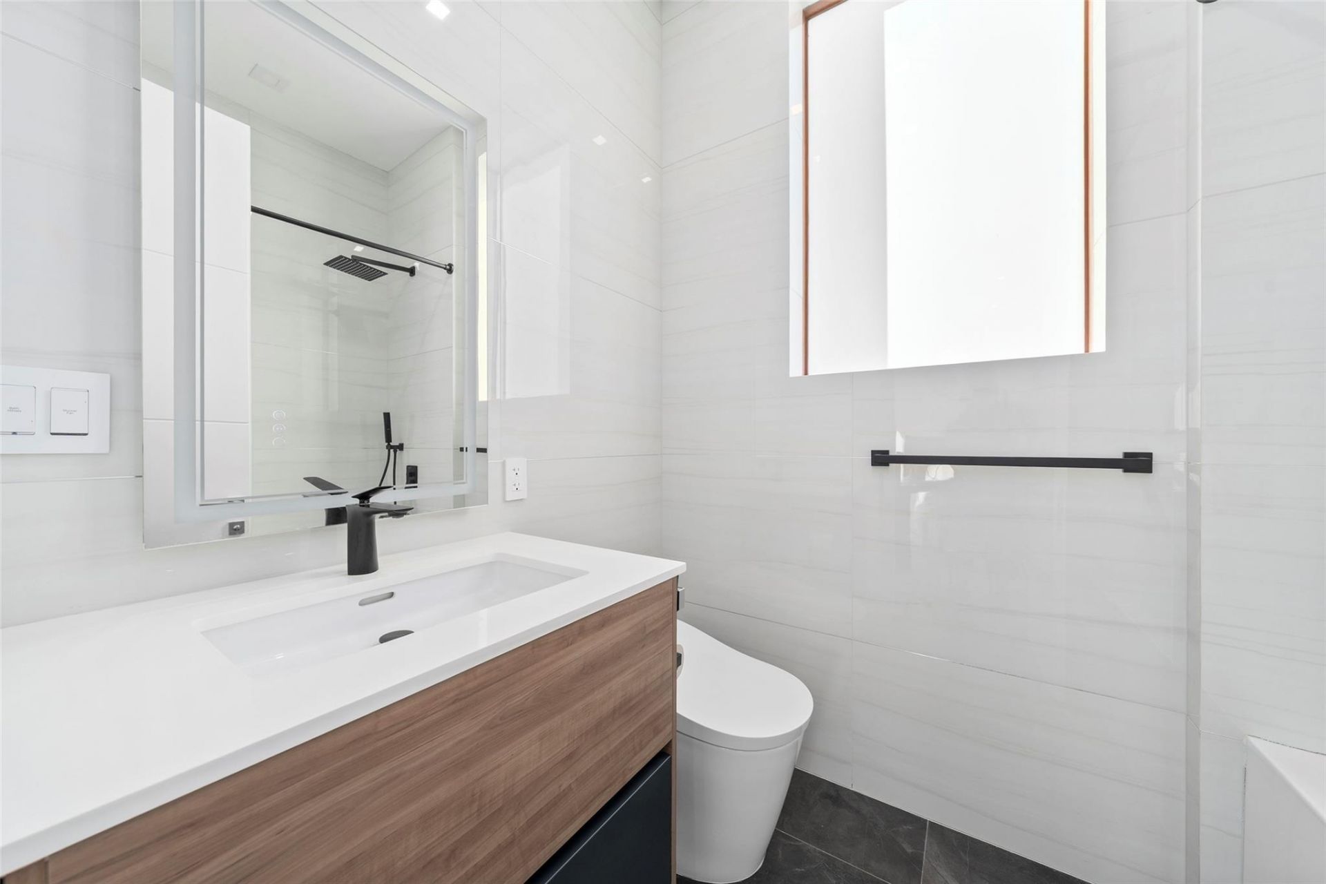 2631 NE 48th Ct, Lighthouse Point, FL 33064 Photo