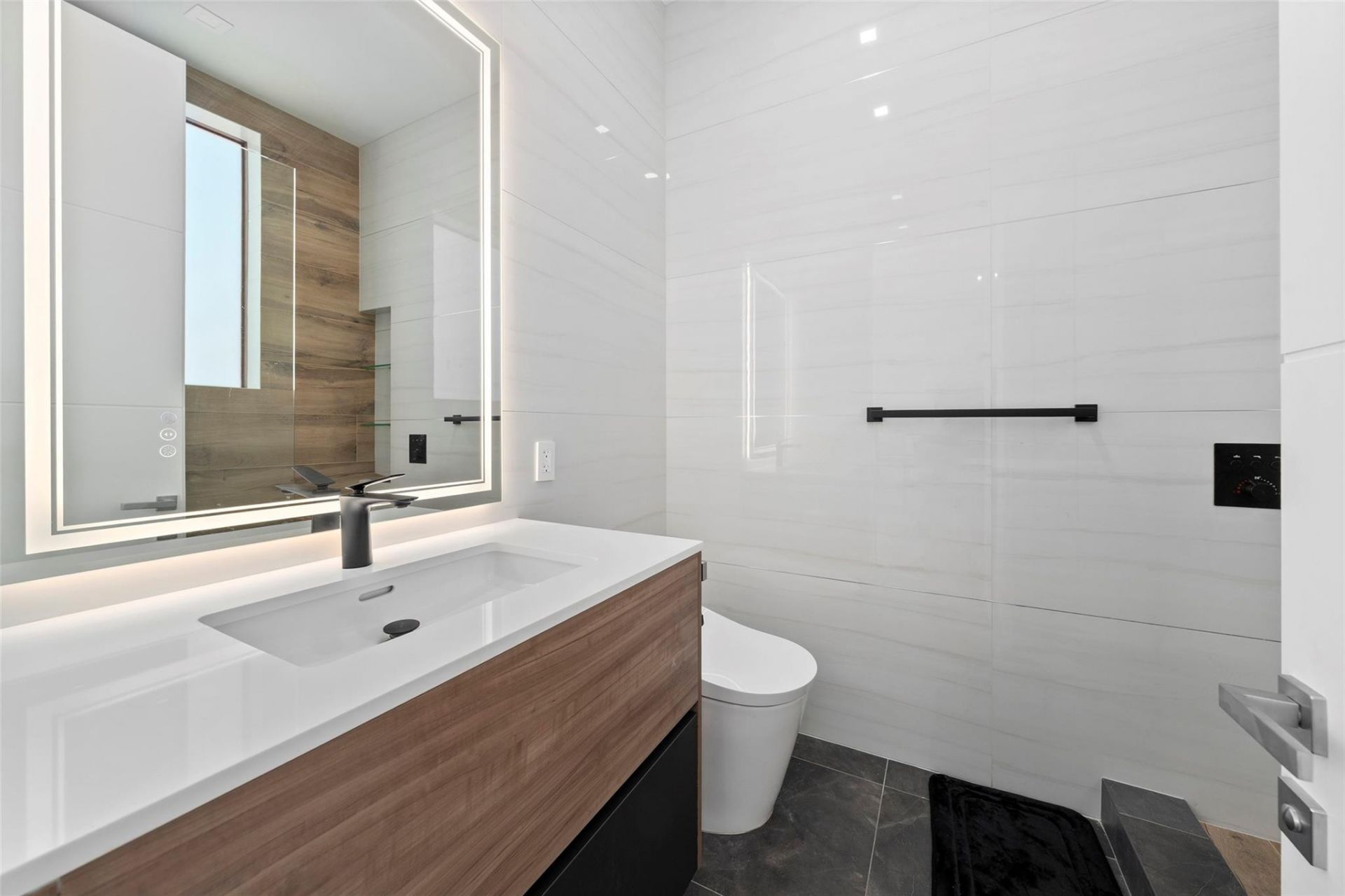 2631 NE 48th Court, Lighthouse Point, FL 33064 Photo