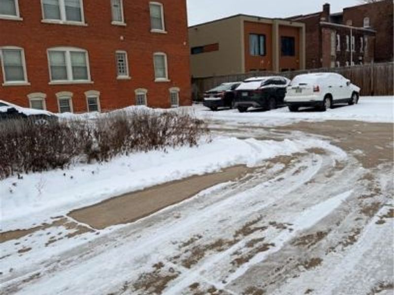 11433 Ashbury Avenue, Unit 12, Cleveland, OH 44106 Photo 3