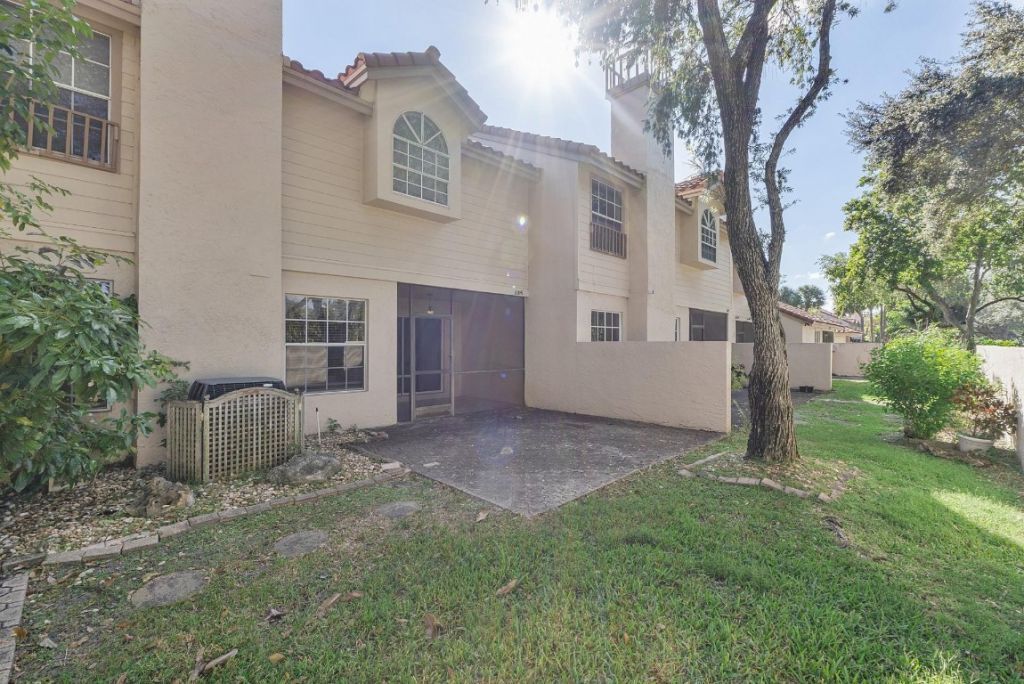 10841 Cypress Glen Drive, Unit 10841, Coral Springs, FL 33071 Photo