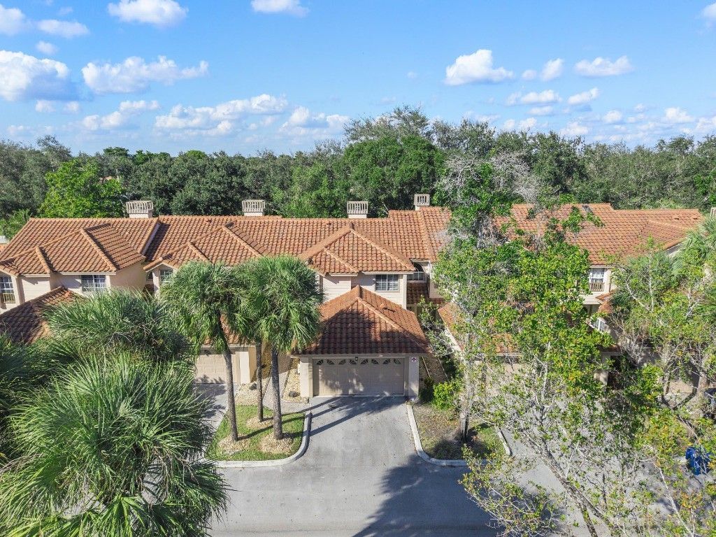 10841 Cypress Glen Drive, Unit 10841, Coral Springs, FL 33071 Photo