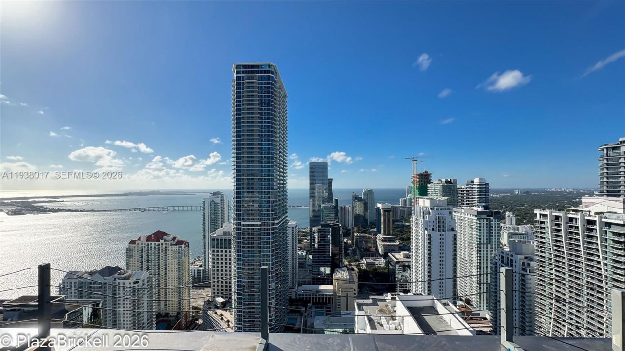 950 Brickell Bay Drive , Unit 5505, Miami, FL 33131 Photo
