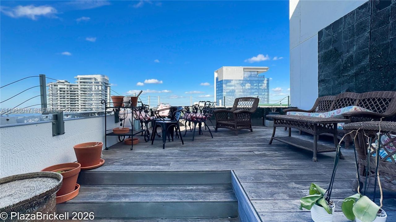 950 Brickell Bay Drive , Unit 5505, Miami, FL 33131 Photo