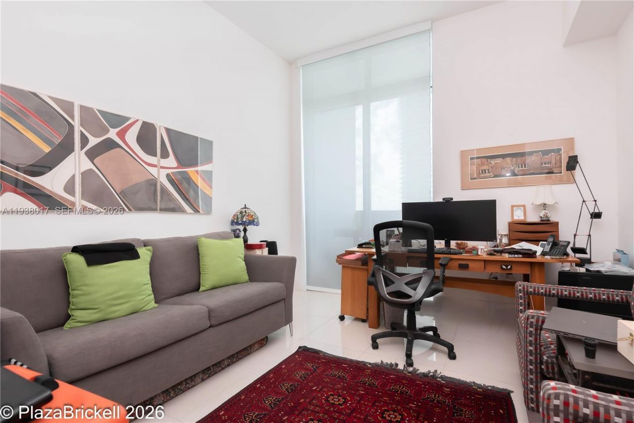 950 Brickell Bay Drive , Unit 5505, Miami, FL 33131 Photo