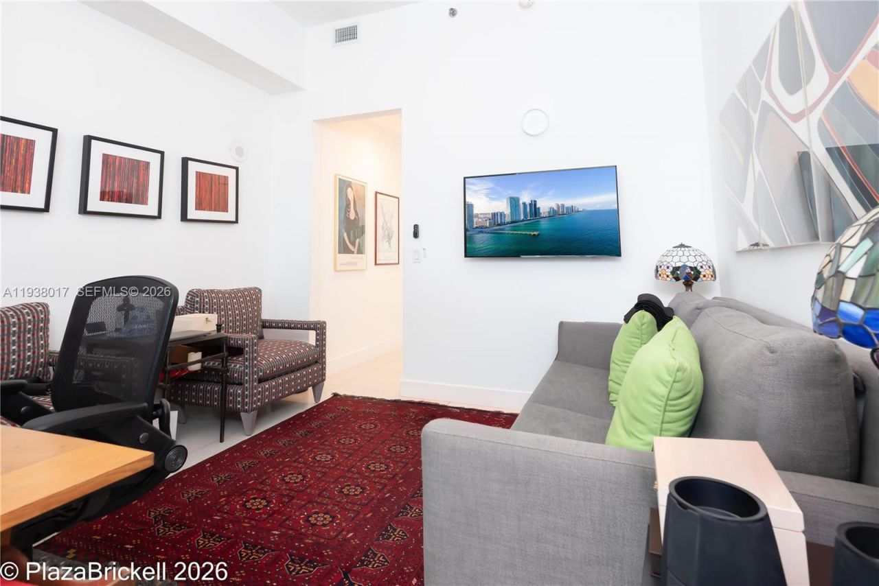 950 Brickell Bay Drive , Unit 5505, Miami, FL 33131 Photo