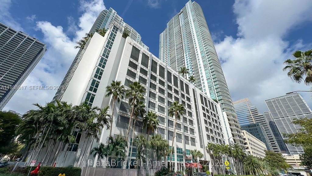 950 Brickell Bay Drive , Unit 5505, Miami, FL 33131 Photo