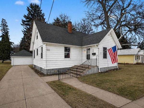 314 Chippewa Street, Buchanan, MI 49107