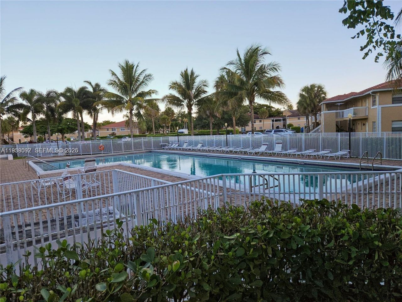 10187 Twin Lakes Dr , Unit 23-I, Coral Springs, FL 33071 Photo