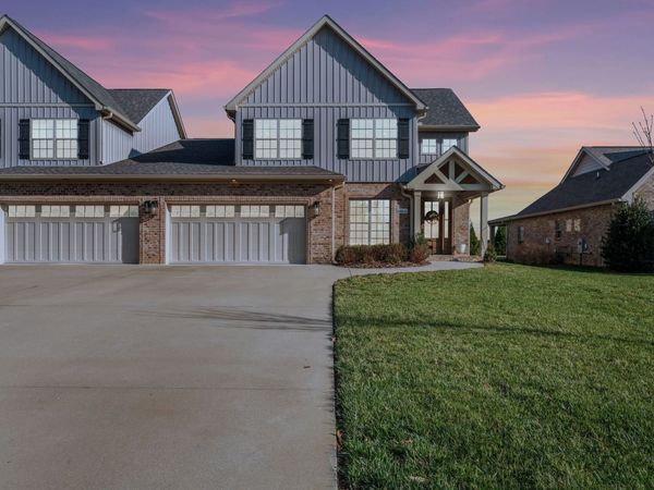 1089 Veridian Dr, Unit B, Clarksville, TN 37043