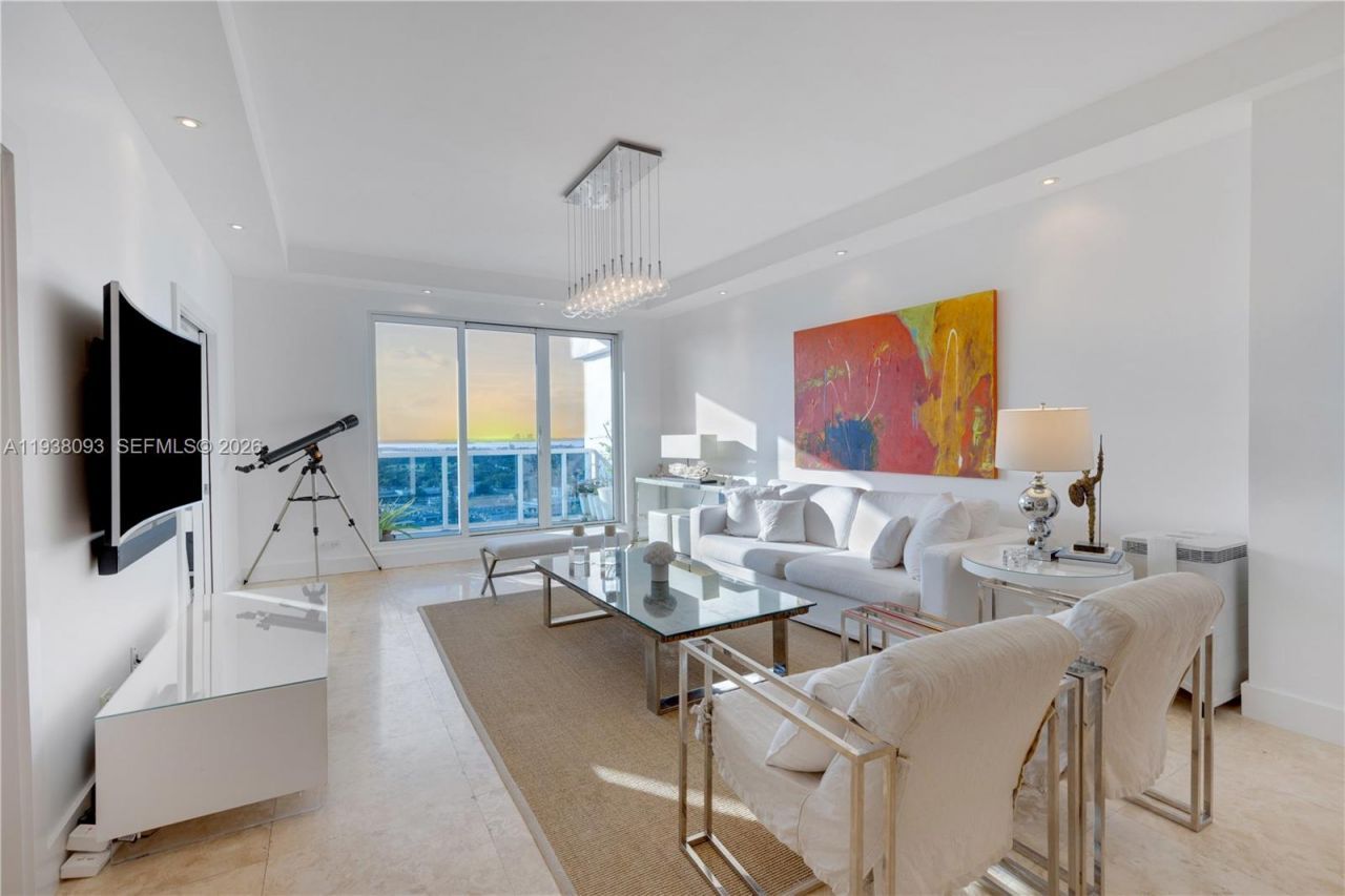 2301 Collins Ave, Unit PENTHOUSE-, Miami Beach, FL 33139 Photo